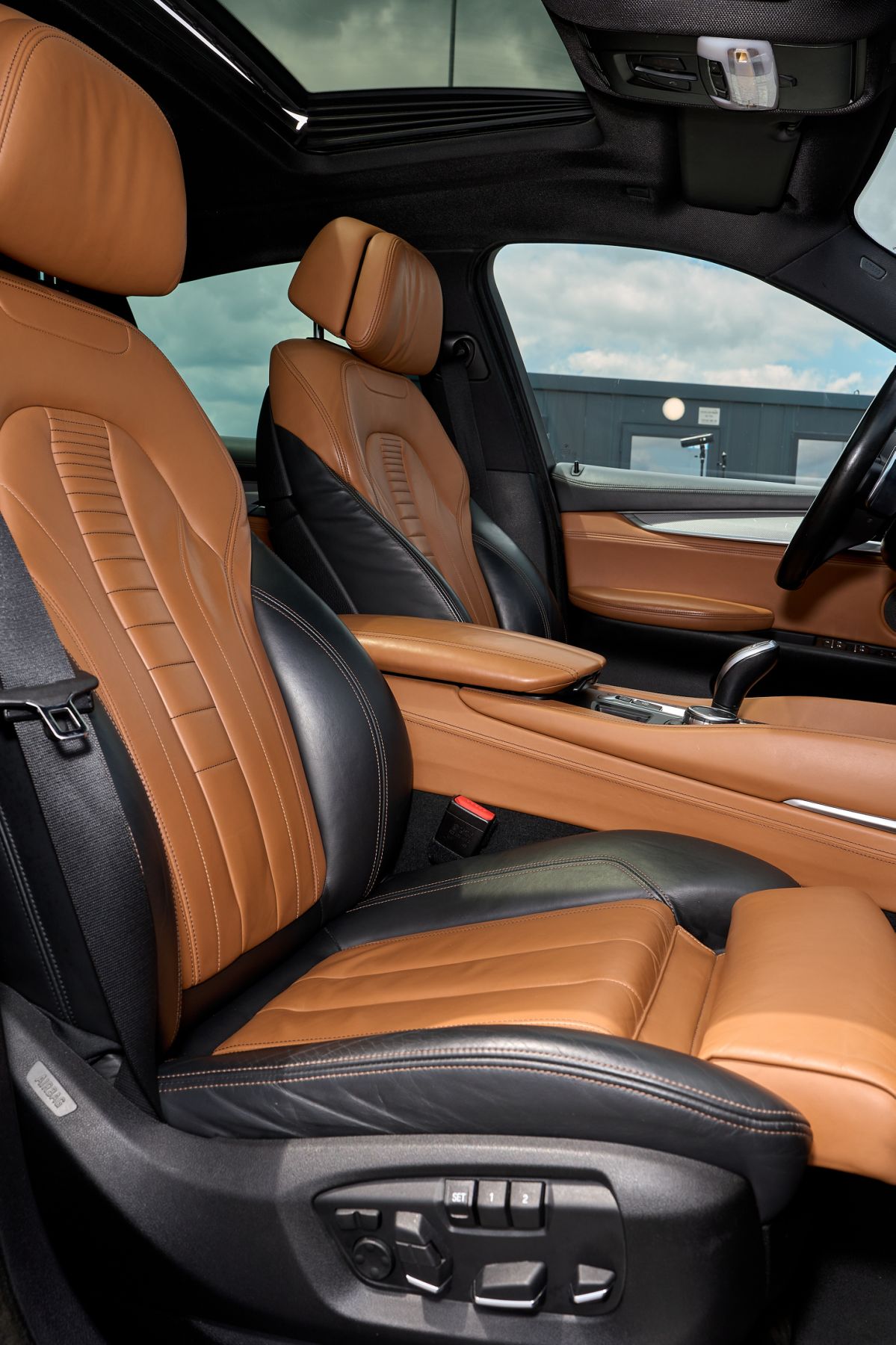 BMW X6 M-PERFORMANCE * INDIVIDUAL